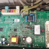 سرویس پکیج های ایرانی و خارجی با فاکتور شرکت