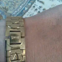 باسلام یک ساعت مچی خوشکل عتیقه بفروش میرسد