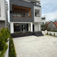 ویلا-350متری-استخردار-روف-مدرن-نجارده-بندپی