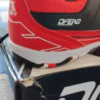 کفش فوتسال|کیف، کفش، کمربند|گالیکش, |دیوار