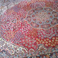 ظرف نگهاری حلزون.فرش ۹متری وگل طبیعی