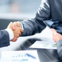 استخدام فروشنده سیار نیمه وقت خانم