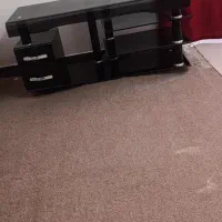 زیر تلویزیونی شیشه ای در حد نو|میز تلویزیون|لنده, |دیوار