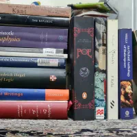 ۱۷ جلد کتاب انگلیسی فلسفه و ادبیات+۹ جلد مجله تایم