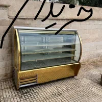 حریدار)لوازم رستوران یخچال فریزر.نوشابه.بستنی فر