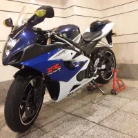 سوزوکی جی اس ایکس آر ۱۰۰۰