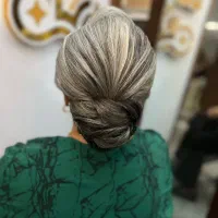 شنیون کار حرفه ای سیار