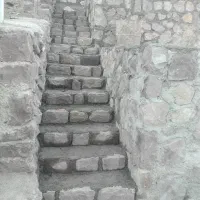 زمین ۲۱۰متری امامه