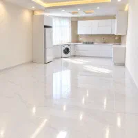 ۸۲ متری/سنددار/ نور گیر