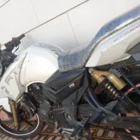 اپاچی ۱۸۰ نیوفیس