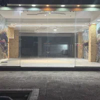 مغازه تجاری سه راه حکیم نظامی