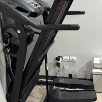 تردمیل در حد نو