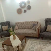 مبل راحتی تخت شو بسیار نو و تمیز