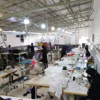 چرخکار ماهر و طراح لباس