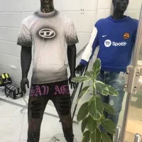 مانکن عقاب تک و خاص