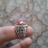انگشتر یاقوت معدنی وزن هفده ونیم گرم