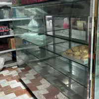 ویترین مغازه