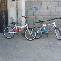 دو عدد دوچرخه ۲۰