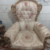 مبل سلطنتی ۹نفره سالم همراه با میز عسلی|مبلمان خانگی و میز عسلی|فشاپویه, |دیوار