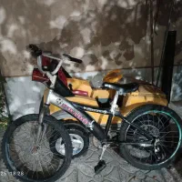 یک دوچرخه با ماشین شارژی قیمت1/500تومن باهم|دوچرخه، اسکیت، اسکوتر|فسا, |دیوار