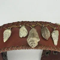 دستبند چرم و سنگ فسیل کریستالیزهFossil bracelet|جواهرات|تهران, آرژانتین|دیوار