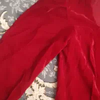 پیرهن قرمز یلدایی|لباس|اردبیل, |دیوار