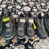 کفش ایمنی و لباس کار