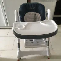 صندلی غذا سه حالته