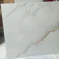 کاشی 60*60ستاره میبد