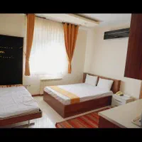 اجاره هتل تک قیمت مناسب|اجارهٔ کوتاهمدت آپارتمان و سوئیت|مشهد, عنصری|دیوار