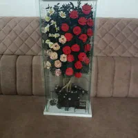 گل مصنوعی زنده