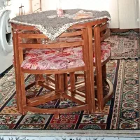 میز ناهار خوری کمجا