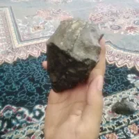 مشکوک به شهاب با پوسته سوخته وجذب معاوضه بانقره|کلکسیون اشیاء عتیقه|قم, صدوق|دیوار