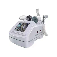 آگهی استخدام هیرتراپیست برای انجام اسکراب اسکالپ