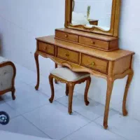 رنگ‌کاری مصنوعات چوبی مبلمان و..|خدمات پیشه و مهارت|ملایر, |دیوار