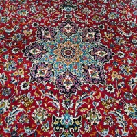 قالی ۱۲ متری و پتو فرش ۶ متری نو