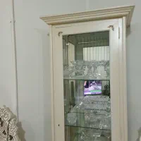 بوفه چوبی سالم در حد نو|بوفه، ویترین، کنسول|ملارد, |دیوار