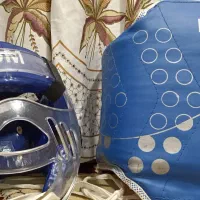 تمام وسایل ورزشی تکواندو به فروش میرسد