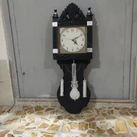 ساعت دیواری