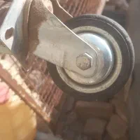 چهار پایه فلزی|فروشگاه و مغازه|زاهدان, |دیوار