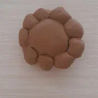 مجسمه گل با گِل رُس