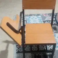 صندلی دانشجویی|صندلی و نیمکت|اصفهان, شفق|دیوار