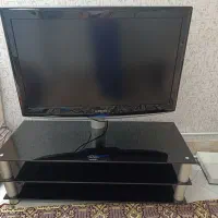 تلویزیون سامسونگ همراه میز