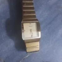ساعت آناتوم طلایی خشک