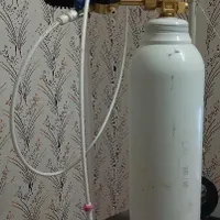 کپسول گاز به همراه مانومتر (فشارسنج)