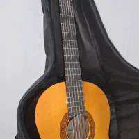 گیتار کلاسیک اصل یاماها C40