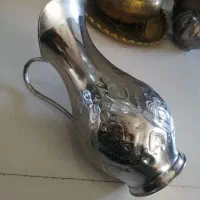 پارچ برنجی قدیمی|صنایع دستی و سایر لوازم تزئینی|قم, انسجام|دیوار