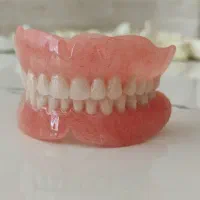 دندان ساز تجربی صدف با بیش از پانزده سال سابقه|آرایشی، بهداشتی، درمانی|سریش آباد, |دیوار