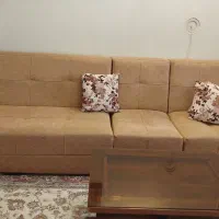 مبل ده نفره همراه بامیز و‌نیم مبل و دکور