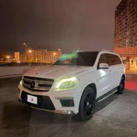 بنز GL500 با موتور ۸ سیلندر